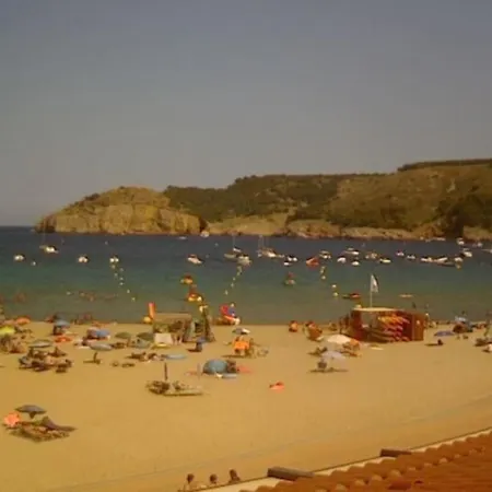 Bambu 1, Cala Montgo A Menos De Un Minuto De La Playa
